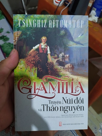Review sách Giamilia, Truyện Núi Đồi Và Thảo Nguyên