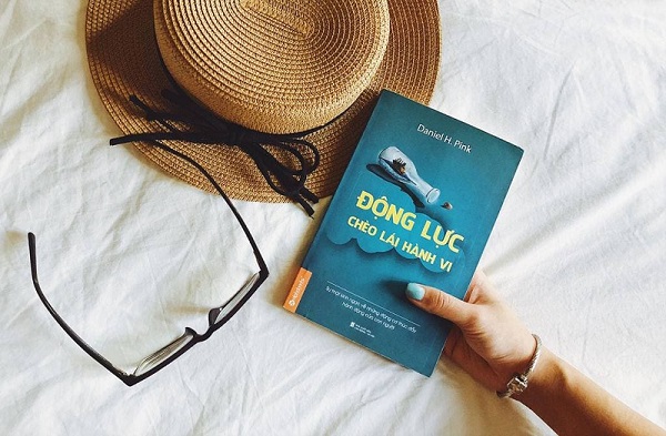 Review sách Động Lực Chèo Lái Hành Vi