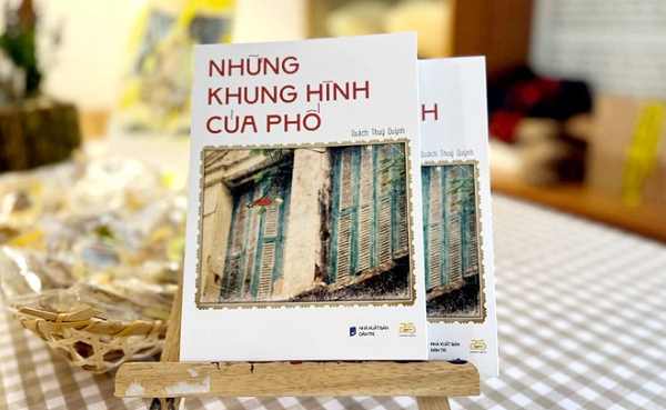 Review sách Những Khung Hình Của Phố