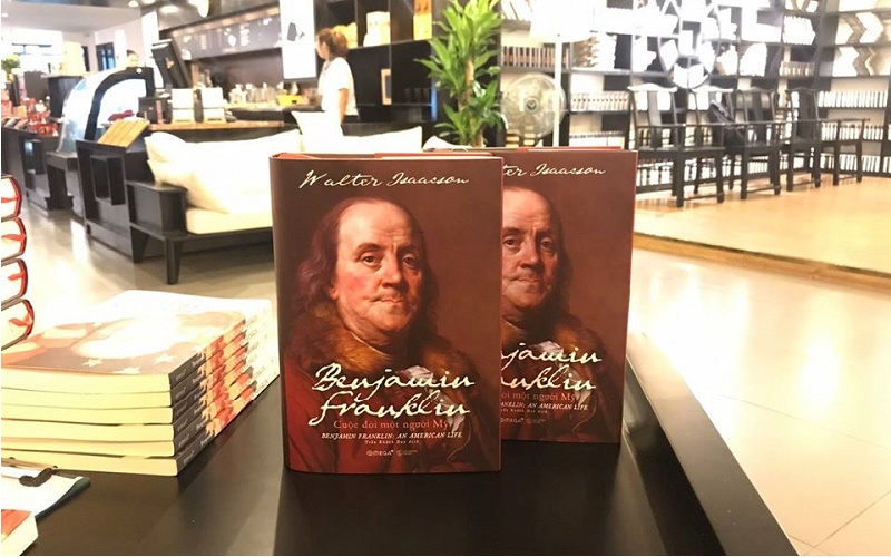 Review sách Benjamin Franklin: Cuộc Đời Một Người Mỹ