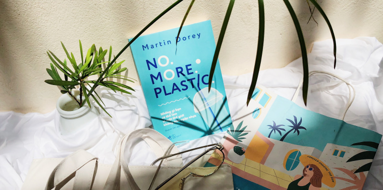 Review sách No. More. Plastic