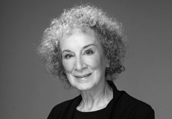 Tác giả Margaret Atwood.