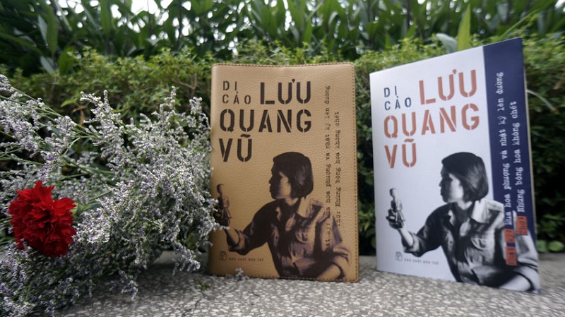 Review sách Di Cảo Lưu Quang Vũ