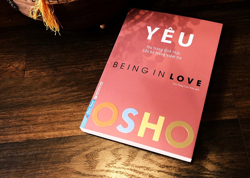 Review sách OSHO - Yêu - Being In Love