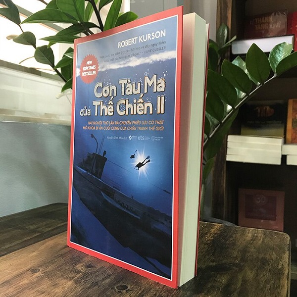 Review sách Con Tàu Ma Của Thế Chiến II