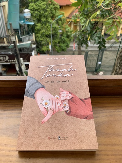 Review sách Thanh Xuân Là Gì Em Nhỉ?
